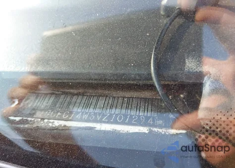 1997 Chevrolet C1500 Fleetside W/T from USA, damaged, VIN 1GCEC14W3VZ101294